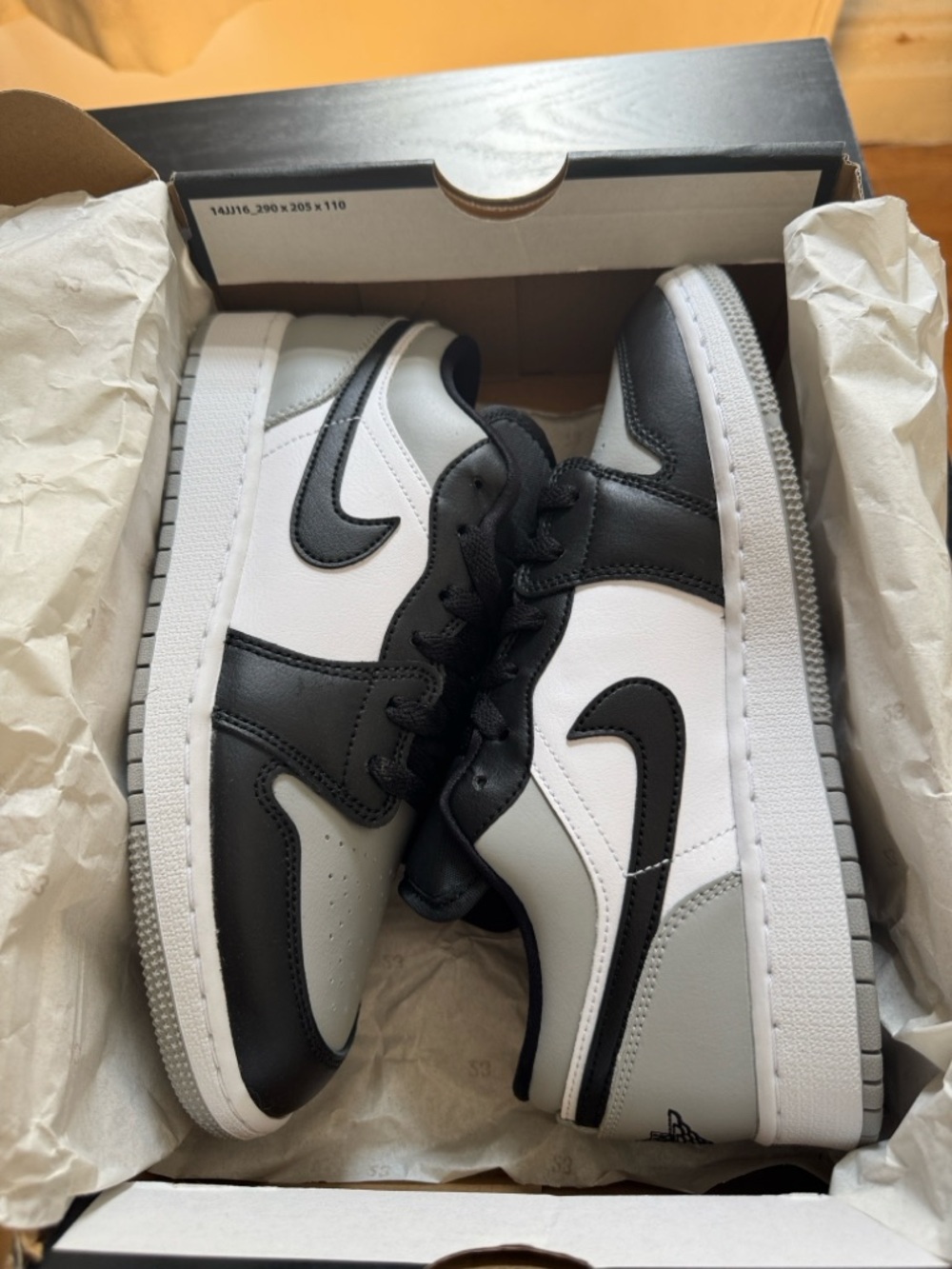Jordan 1 low smoke grey GS